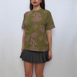 Heaven by Marc Jacobs Green Graphic Tee w/ Pink Marc Designs